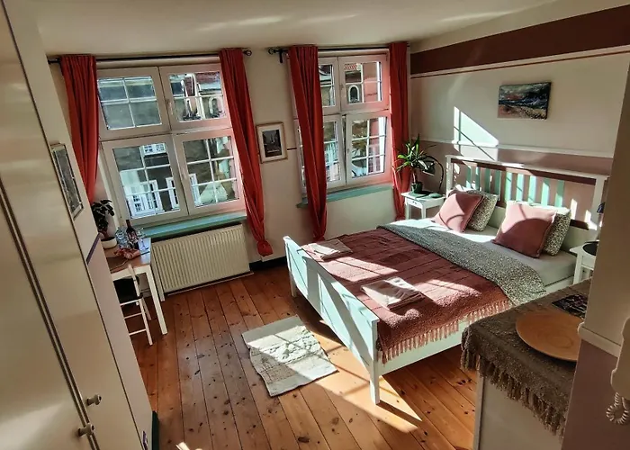 Old Town Next To Bazylika Mariacka